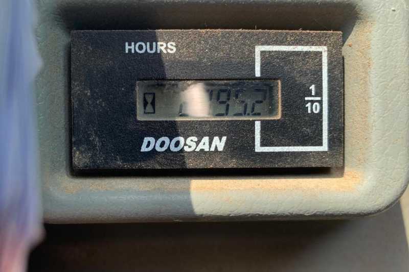 OmecoHub - Immagine DOOSAN DX140LCR-5